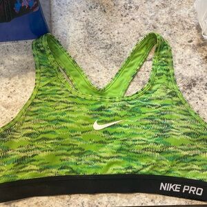 Nike Pro Sports Bra
